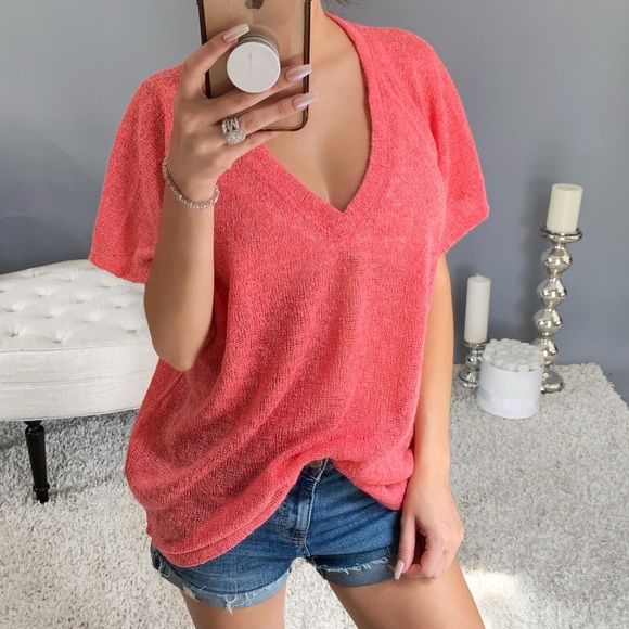 mysisterskloset Tops - LAST➖LUMI in Coral